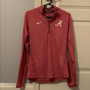 Alabama pull over, lightly worn, fitted